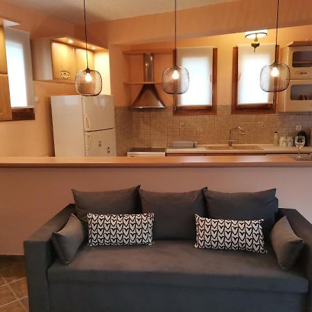 Christie'S Ground Floor Apartment By The Sea Kato Gatzea Ngoại thất bức ảnh